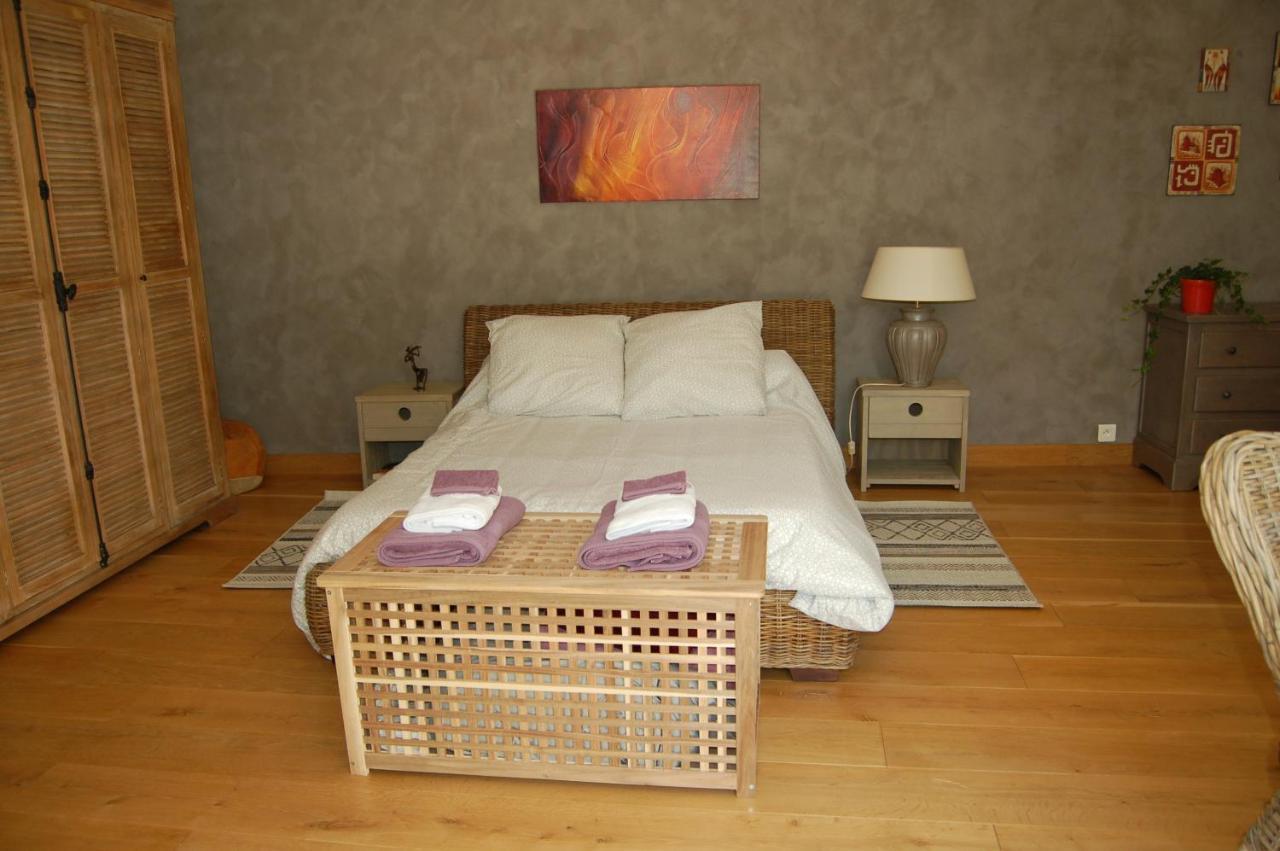La Goutadou Bed & Breakfast Cabannes Bagian luar foto